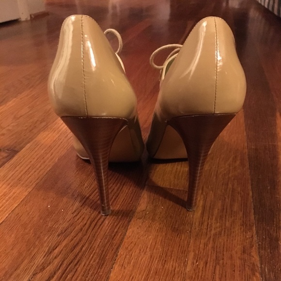 Guess Peep Toe Heels - Picture 2 of 4